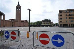 CHIUSURA PIAZZA PAOLO VI°